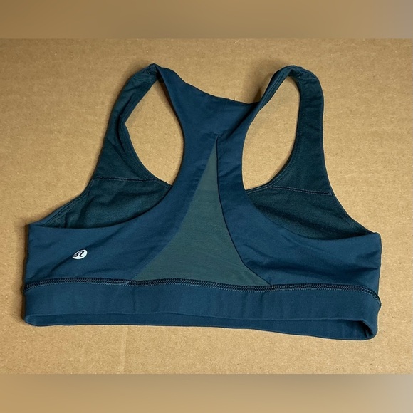 Lululemon Athletica invigorate bra Hong Kong sar green size 4 - Picture 5 of 8